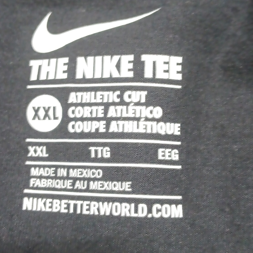Men's Nike Black and Neon Yellow T-Shirt - Picture 2 of 4